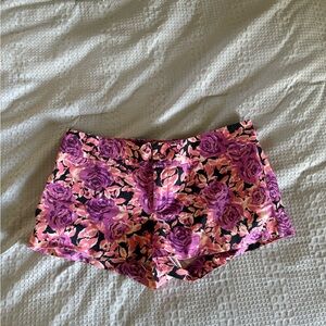 XXI Twist Pink and Black Patterned Shorts